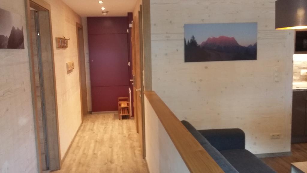Appartements Alpenland Lermoos Zimmer foto